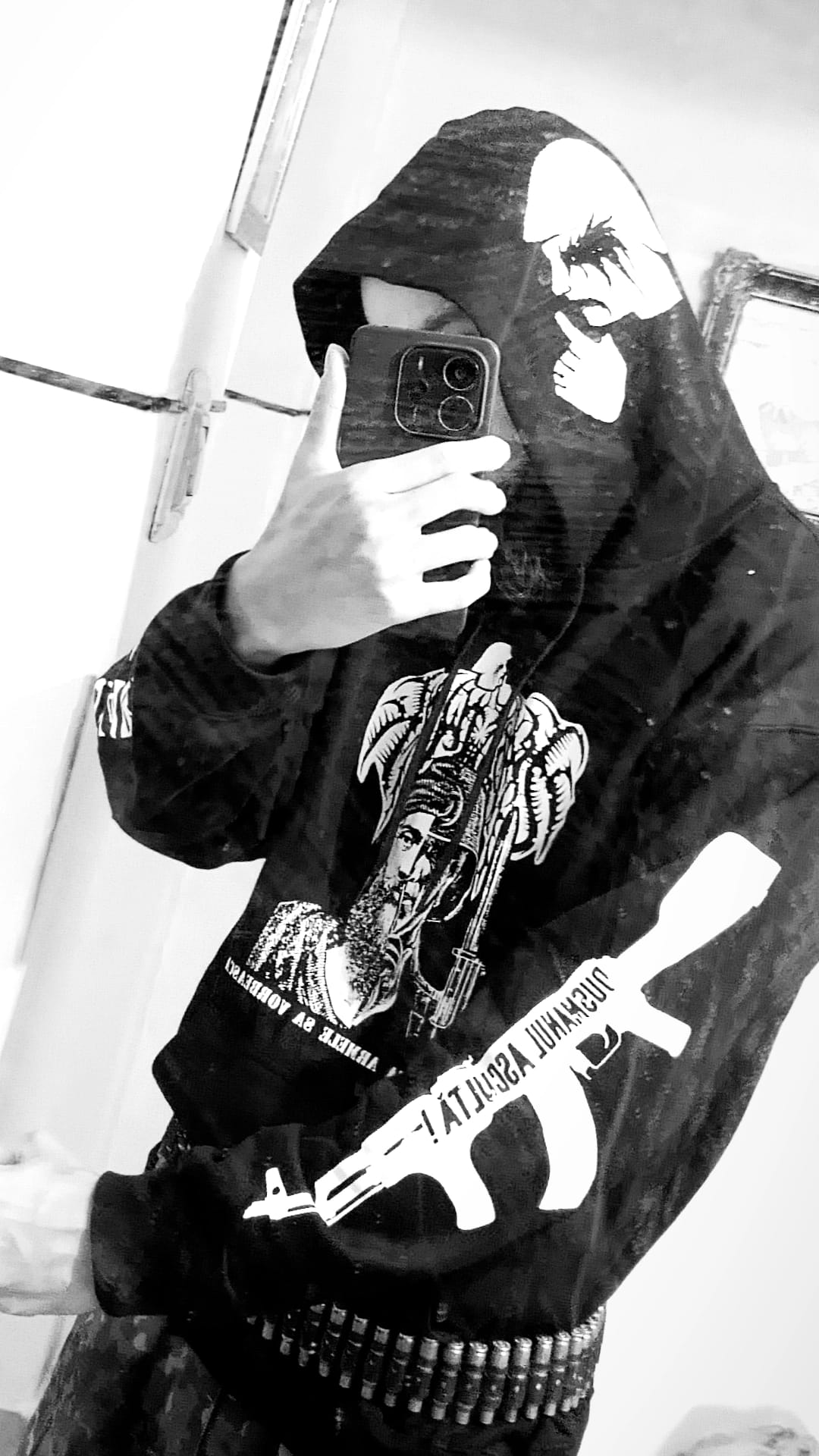 Razbunare Hoodie